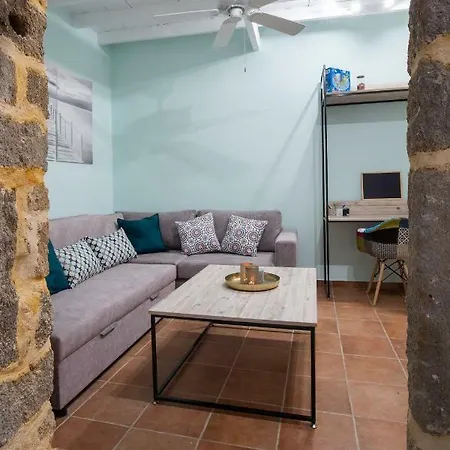 A33 Rhodes Old Town House * Rhodes City